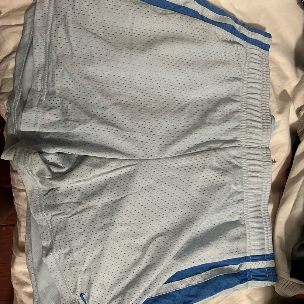 Kids L/Women’s XS-M blue nike shorts